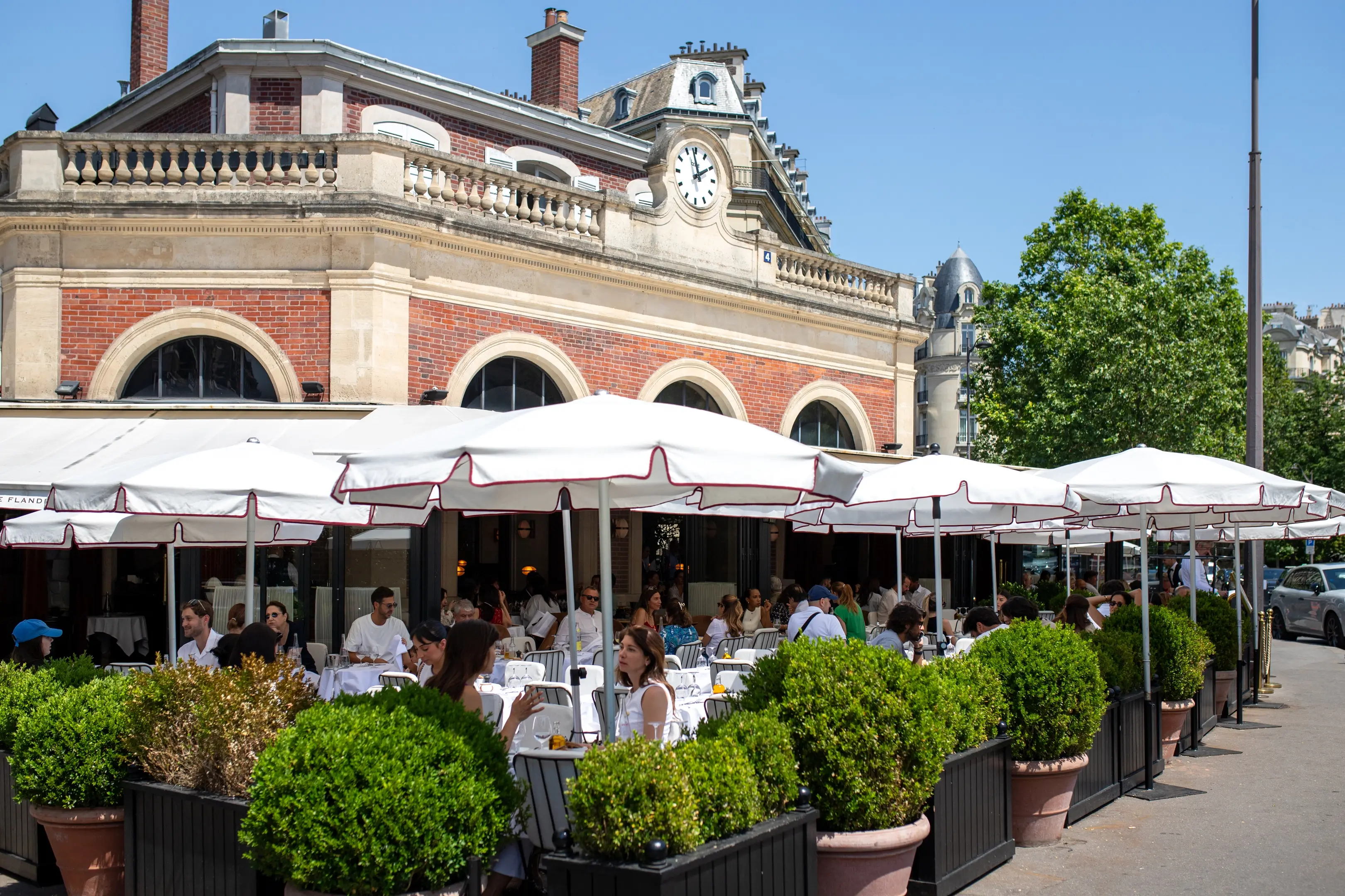 Restaurant Le Flandrin avec sa terrasse, Paris 16e