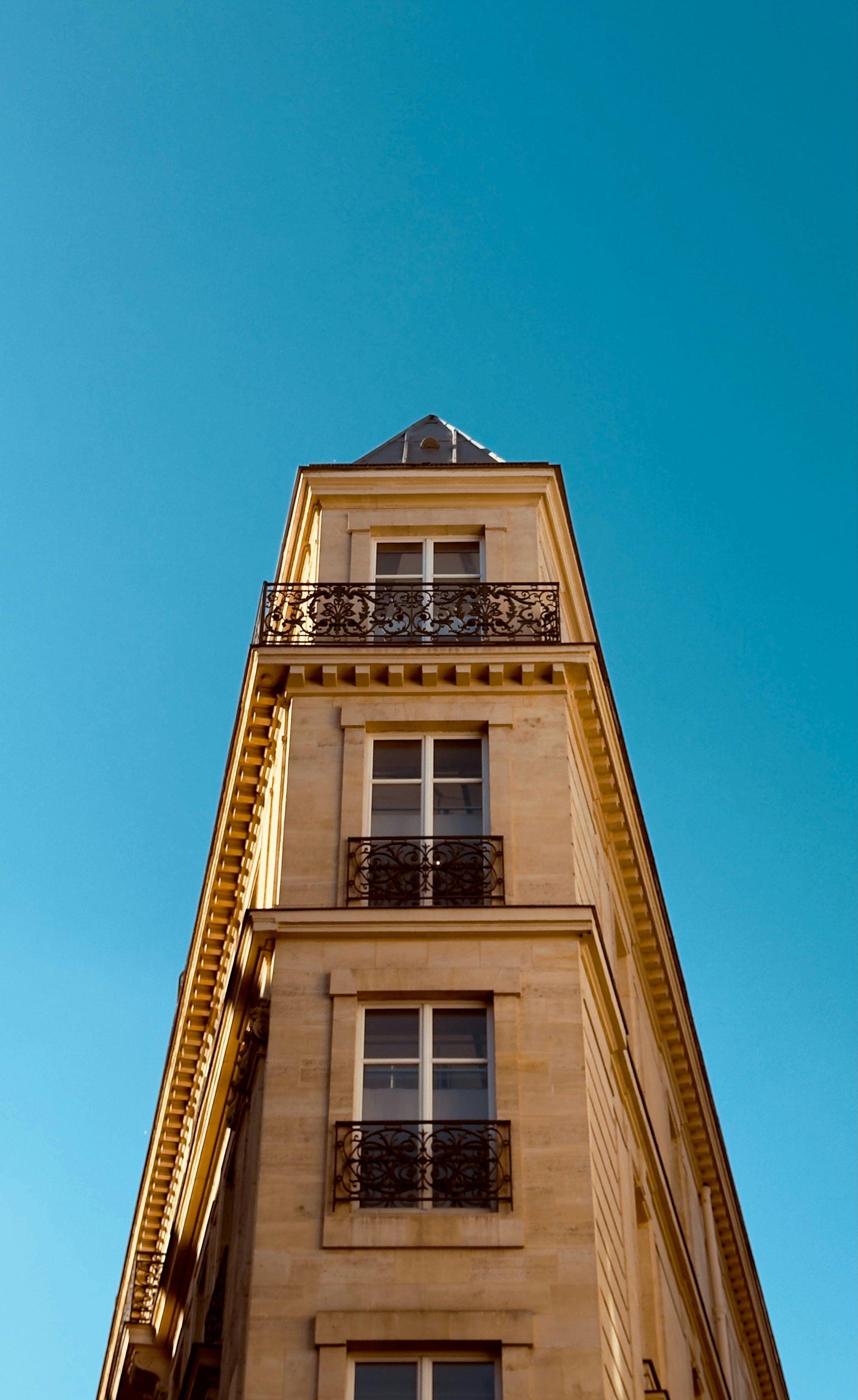 Comment se déroule une estimation immobilière à Neuilly ou Levallois ?